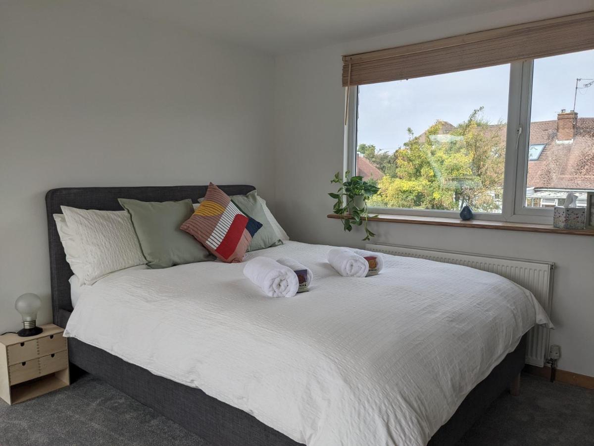 *Large Unique Retro Private Attic & Bathroom* Okręg wyborczy Hove Zewnętrze zdjęcie